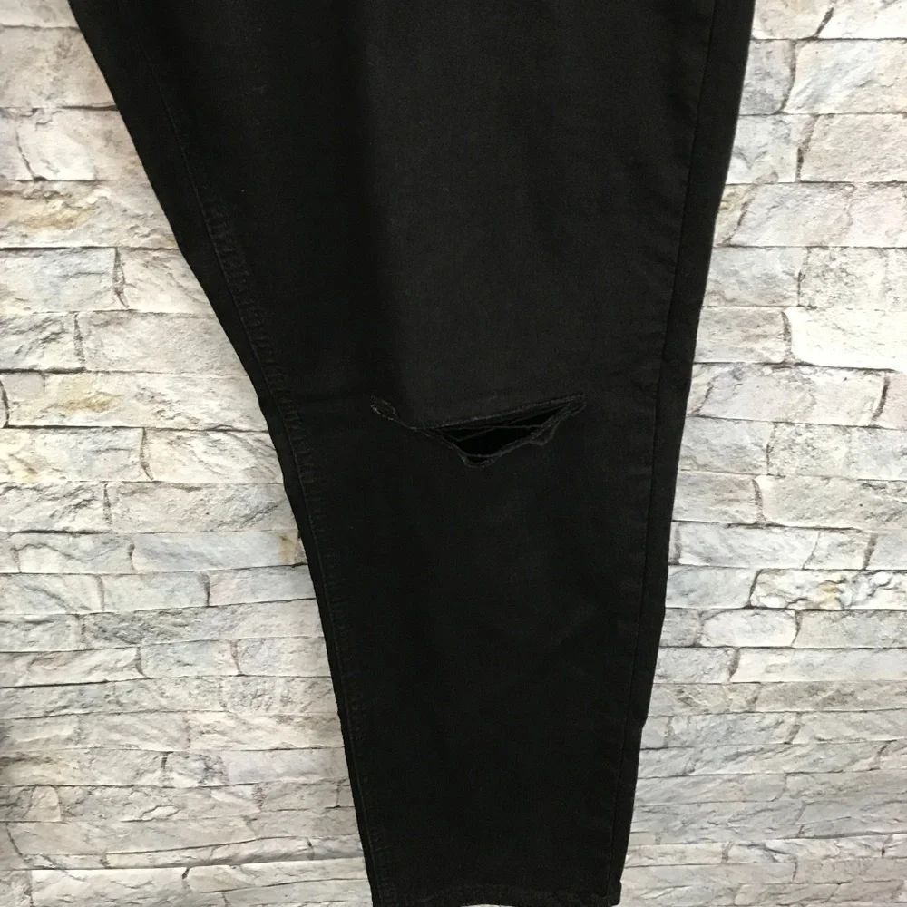 Glamorous Curve Black Distressed‎ Skinny Je…